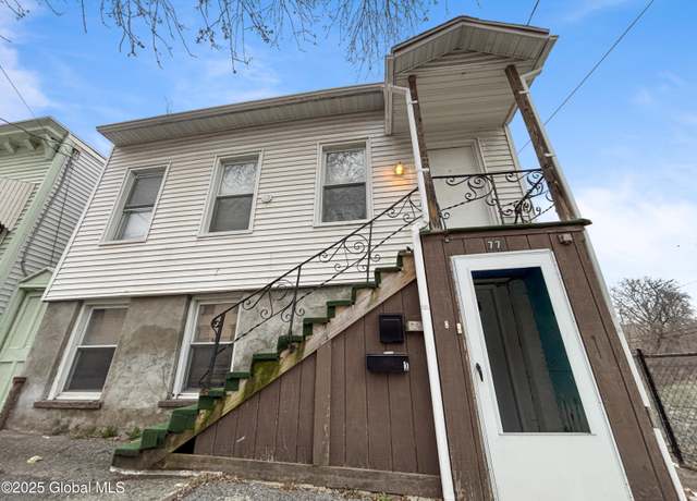 Property at 77 3rd Ave, Albany, NY 12202, 4 beds, 1.5 baths