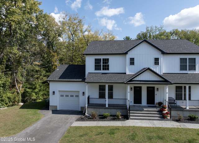 Property at 14 Kellogg Rd, Stillwater, NY 12170, 3 beds, 2.5 baths