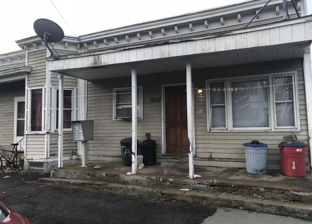 Property at 1002 Davis Ter, Schenectady, NY 12308, 6 beds, 5 baths