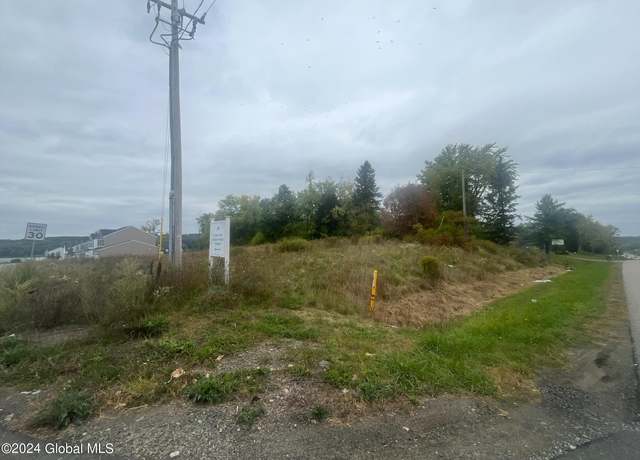 Property at 1 Harbor Ln, Cohoes, NY 12047