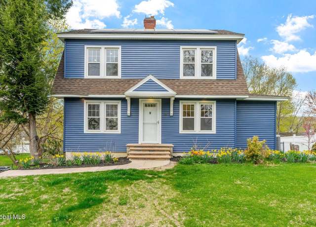 Property at 285 Whiteview Rd, Wynantskill, NY 12198, 3 beds, 1.5 baths