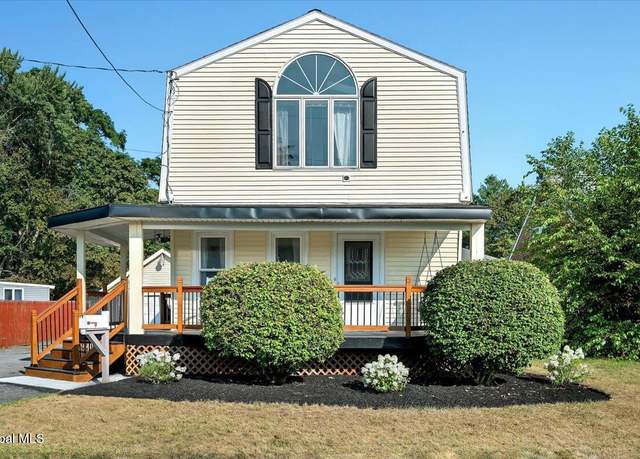 Property at 2440 Barton Ave, Schenectady, NY 12306, 3 beds, 2 baths