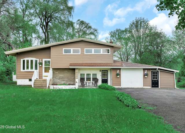 Property at 334 Ridge Rd, Glenville, NY 12302, 3 beds, 1.5 baths