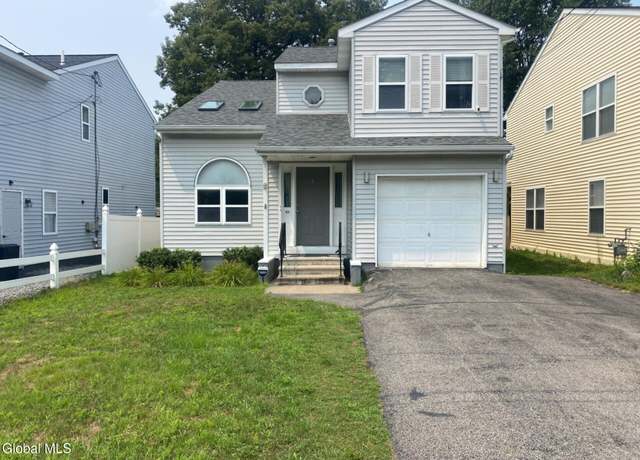 Property at 491 Chadwick Rd, Schenectady, NY 12304, 3 beds, 2 baths