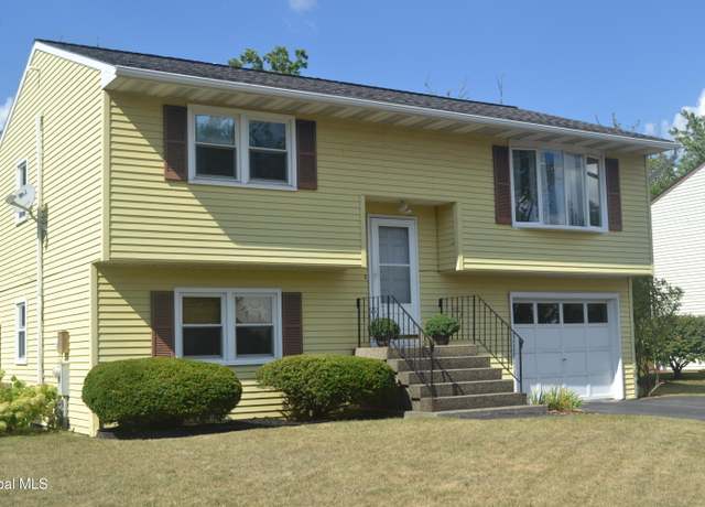 Property at 14 Broadway, Latham, NY 12110, 3 beds, 2 baths