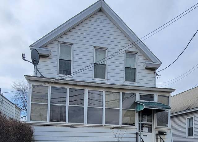 Property at 6 Cohoes Rd, Watervliet, NY 12189, 5 beds, 2 baths
