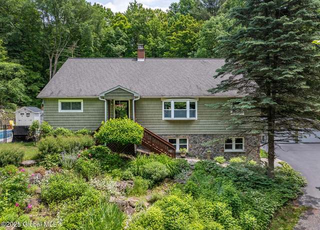 Property at 42 Priest Rd, Salem, NY 12865, 4 beds, 1.5 baths