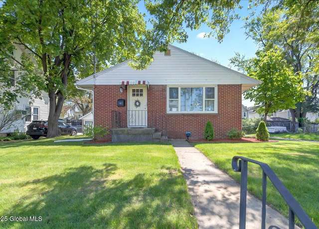 Property at 42 Glendale Ave, Albany, NY 12208, 2 beds, 1 bath