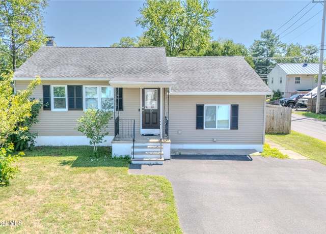 Property at 19 Maryland Ave, Albany, NY 12205, 2 beds, 1 bath