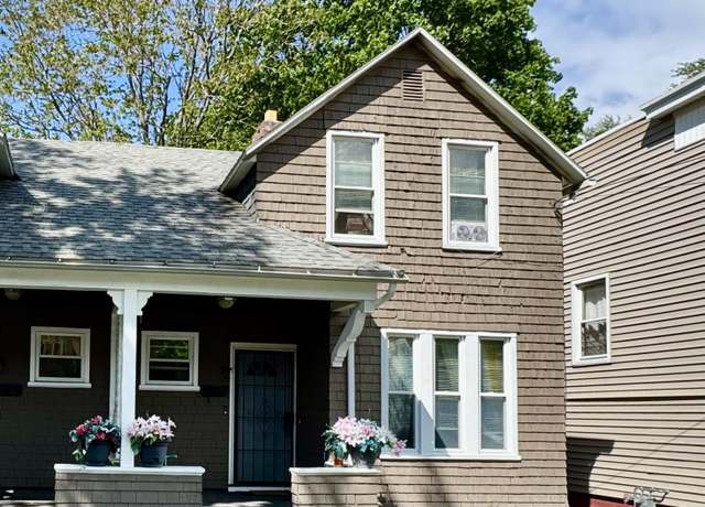 Property at 19 Bonheim St, Albany, NY 12204, 3 beds, 1 bath