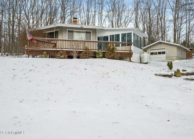 Property at 38 Stahle Rd, East Durham, NY 12423, 2 beds, 2 baths