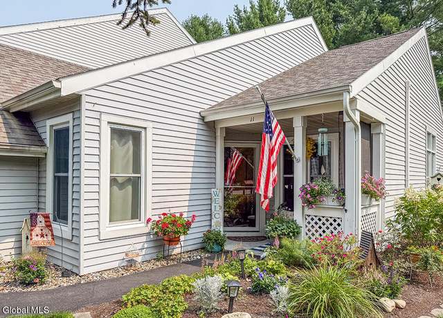 Property at 11 Cobble Ct, Clifton Park, NY 12065, 2 beds, 1 bath