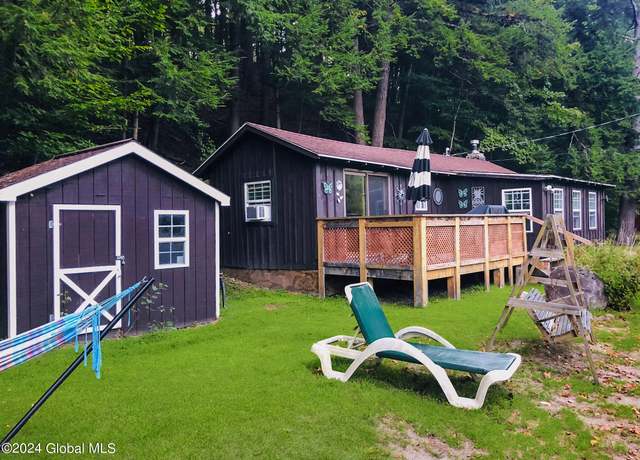 Property at 38 Forge Ln, Elizabethtown, NY 12932, 1 bed, 1 bath