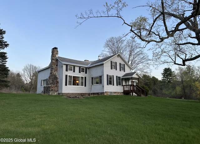 Property at 87 Backus Ln, Putnam Station, NY 12861, 3 beds, 1.5 baths