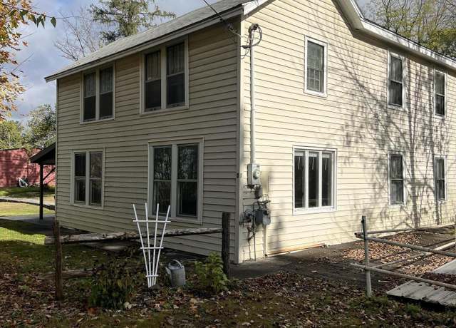 Property at 37 Hancock St, Fort Plain, NY 13339, 3 beds, 1 bath
