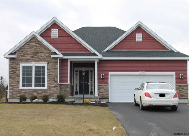 Property at 43 Jack Dr, Mechanicville, NY 12118, 3 beds, 2 baths