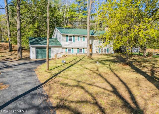 Property at 167 Redmond Rd, Gansevoort, NY 12831, 4 beds, 1.5 baths