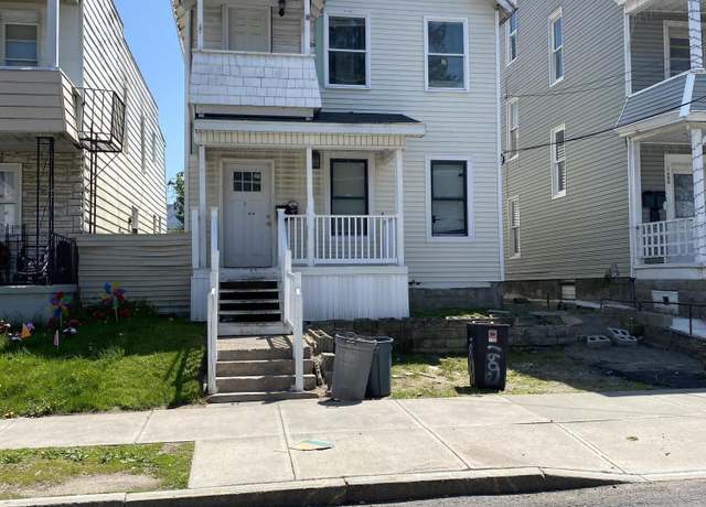 Property at 1602 Foster Ave, Schenectady, NY 12308, 4 beds, 2 baths