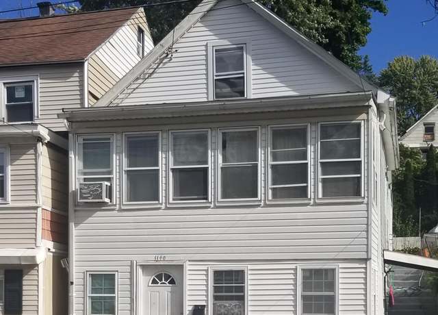 Property at 1140 Broadway, Rensselaer, NY 12144, 3 beds, 2.5 baths
