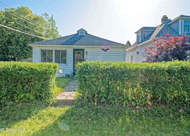 Property at 901 Adams St, Schenectady, NY 12306, 3 beds, 1 bath
