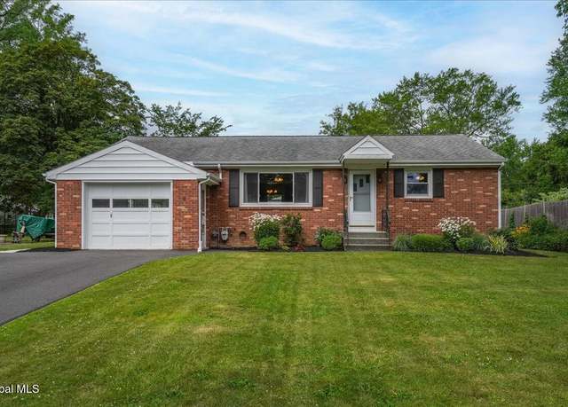 Property at 8 E Glenwood Dr, Latham, NY 12110, 2 beds, 2 baths