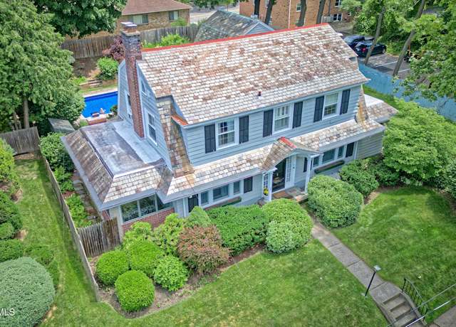 Property at 2 24th St, Troy, NY 12180, 4 beds, 2 baths