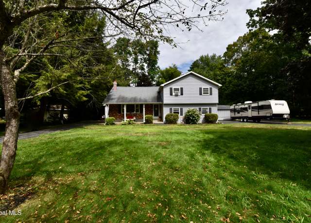 Property at 4 Imperial Ln, Charlton, NY 12019, 5 beds, 3.5 baths