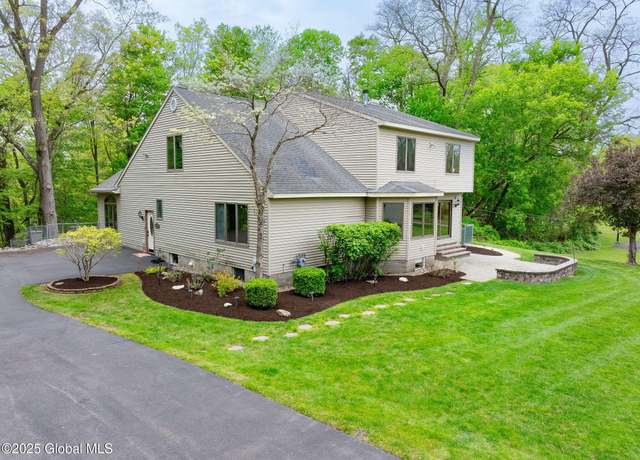 Property at 44 Couse Ln, Slingerlands, NY 12159, 4 beds, 3 baths