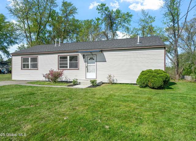 Property at 12 Jones Dr, Schenectady, NY 12309, 3 beds, 2 baths