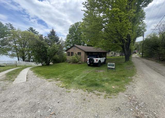 Property at 157 Mullen Bay Ln, Westport, NY 12974, 3 beds, 1 bath