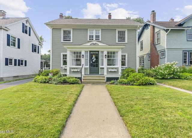 Property at 50 Washington Rd, Schenectady, NY 12302, 3 beds, 2.5 baths