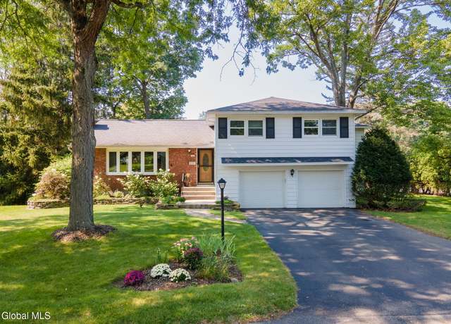 Property at 14 Beechwood Dr, Latham, NY 12110, 4 beds, 2.5 baths