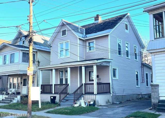 Property at 2026 Euclid Ave, Schenectady, NY 12306, 3 beds, 2 baths