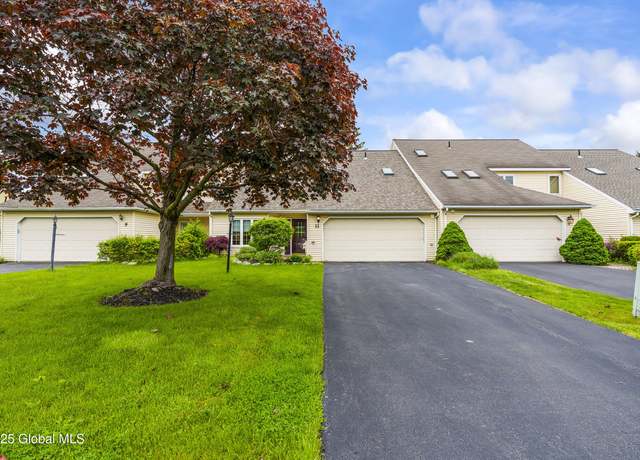 Property at 11 Standish Dr, Glenmont, NY 12077, 3 beds, 2.5 baths