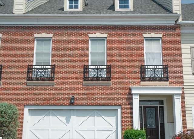 Property at 62 Cambridge Way, Latham, NY 12110, 3 beds, 2.5 baths