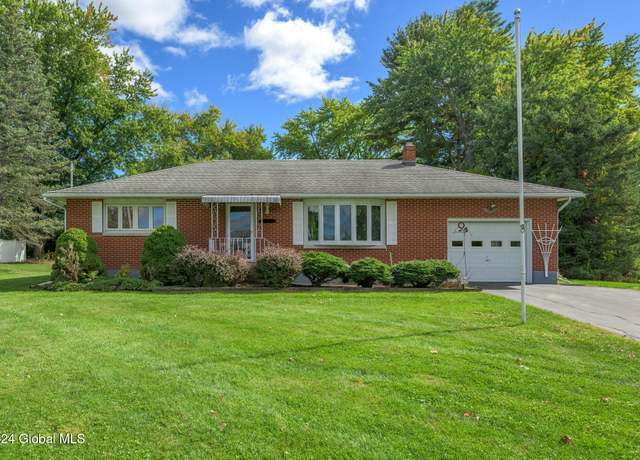 Property at 460 Joslen Blvd, Hudson, NY 12534, 3 beds, 1 bath