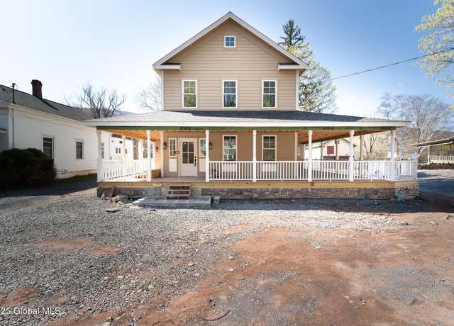 Property at 5433 State Route 23, Windham, NY 12496, 5 beds, 3 baths