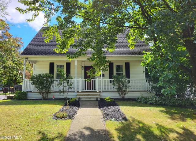 Property at 1180 Regent St, Schenectady, NY 12309, 4 beds, 2.5 baths