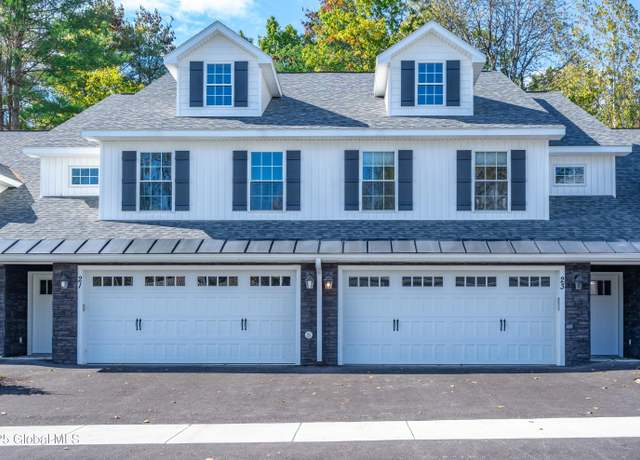 Property at 105 Crossings Blvd, Rotterdam, NY 12306, 2 beds, 2 baths