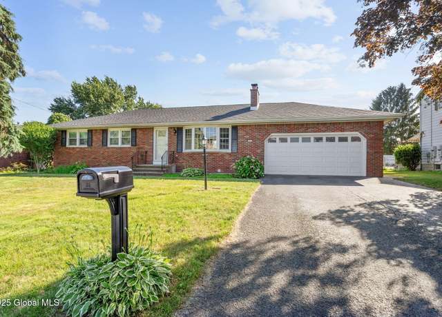 Property at 21 Ledgewood Dr, Albany, NY 12205, 3 beds, 1 bath