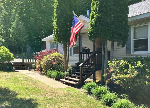 Property at 2091 State Route 8, Bakers Mills, NY 12843, 3 beds, 2.5 baths