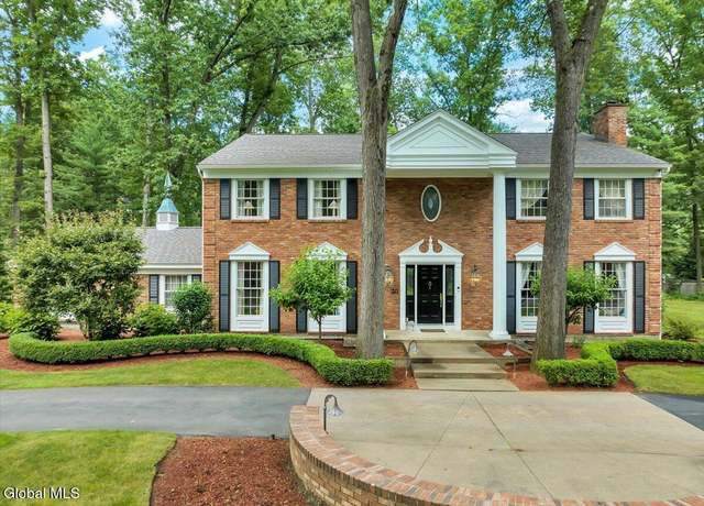 Property at 30 Longwood Dr, Saratoga Springs, NY 12866, 4 beds, 4 baths