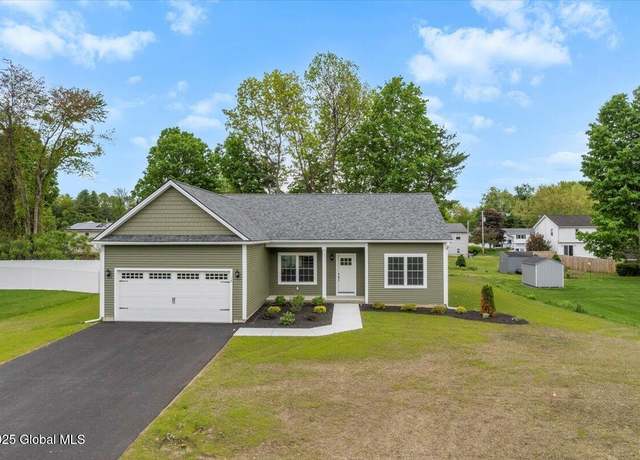 Property at 4 Berry Dr, Queensbury, NY 12804, 3 beds, 2 baths