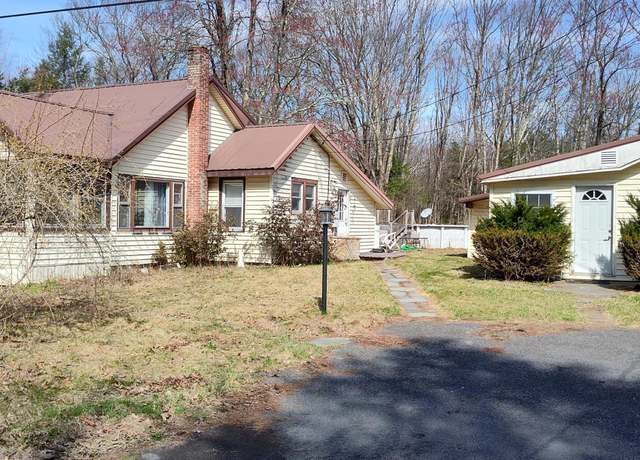Property at 436-450 Scutt Rd, Greenville, NY 12083, 5 beds, 2.5 baths
