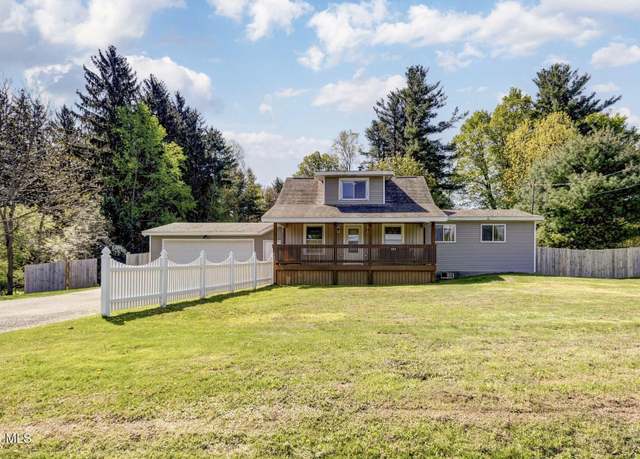 Property at 1786 County Highway 107, Amsterdam, NY 12010, 2 beds, 2 baths
