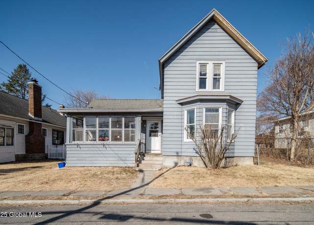 Property at 1517 5th St, Rensselaer, NY 12144, 2 beds, 1 bath