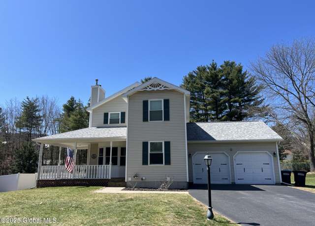 Property at 28 Herald Dr, Queensbury, NY 12804, 3 beds, 2.5 baths