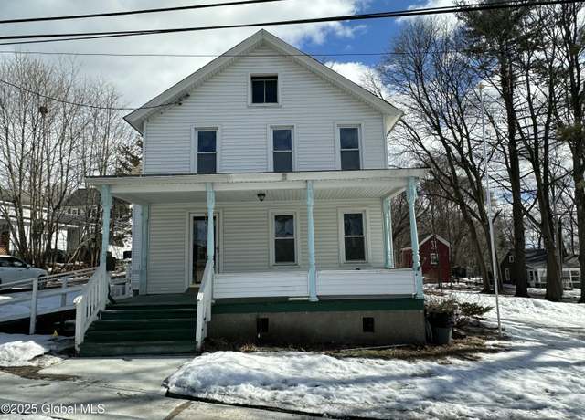 Property at 10 Burgoyne Ave, Fort Edward, NY 12828, 3 beds, 1.5 baths