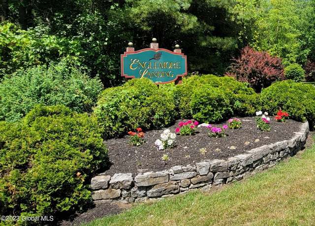 Property at 4 Towline Ln, Clifton Park, NY 12065