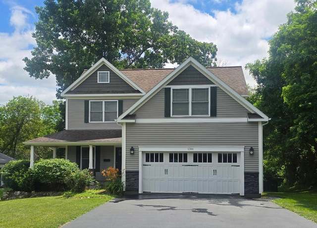 Property at 1386 Philomena Rd, Niskayuna, NY 12309, 4 beds, 2.5 baths